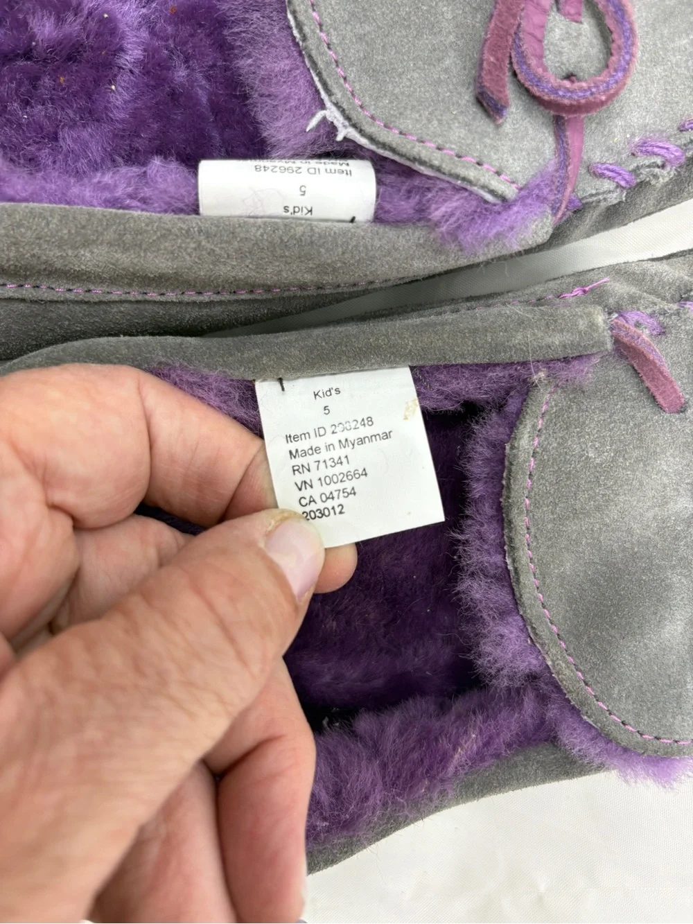 L.L.Bean Kids Size 5 Moccasin Slippers Gray Purple Suede Shearling Lined Cozy
